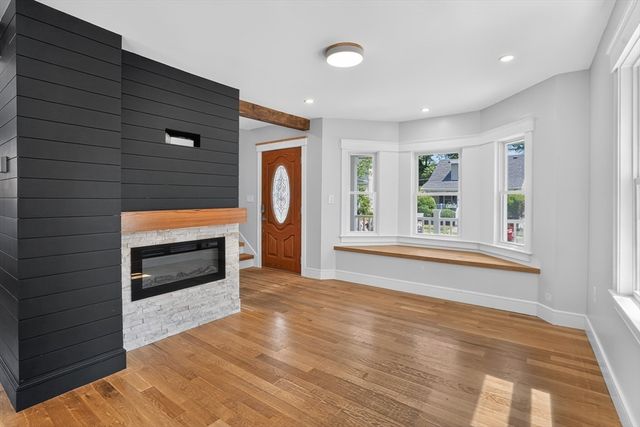 3 Crane St, Danvers, MA 01923