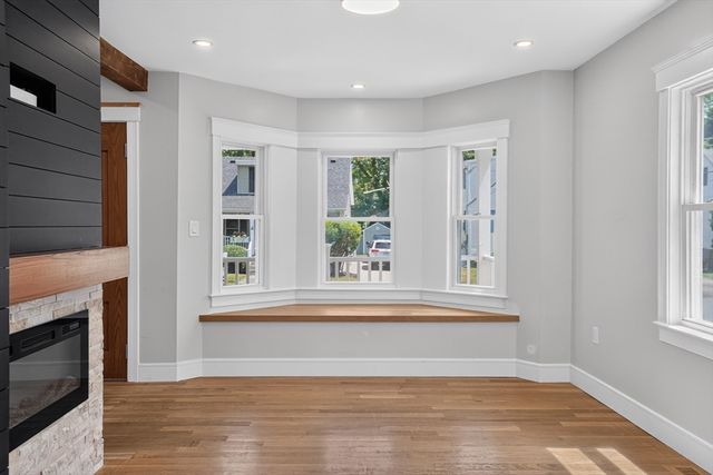 3 Crane St, Danvers, MA 01923
