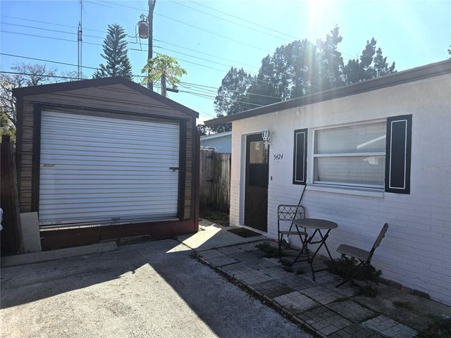 5422 AMY LANE, New Port Richey, FL 34652