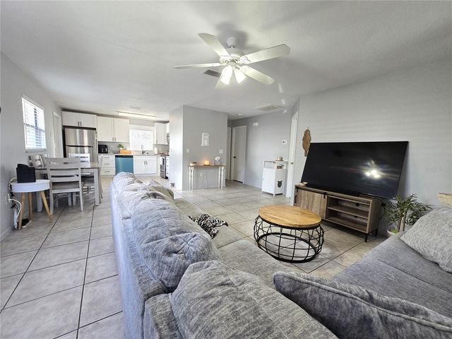 5422 AMY LANE, New Port Richey, FL 34652