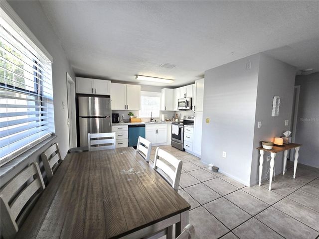 5422 AMY LANE, New Port Richey, FL 34652