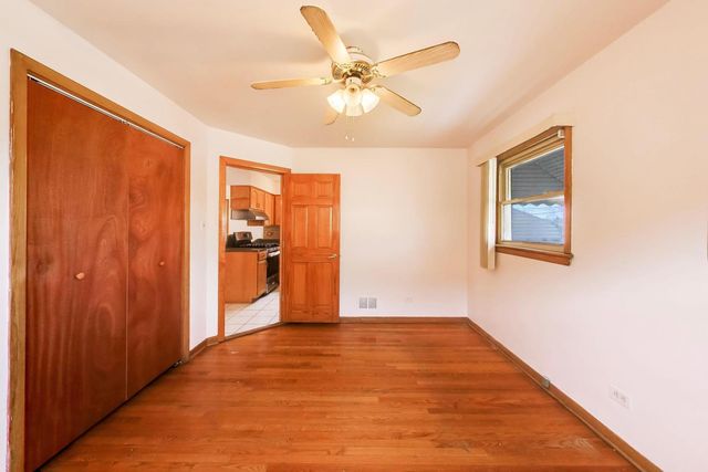 5854 S Mason Avenue, Chicago, IL 60638