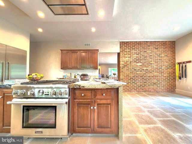 11429 ASSATEAGUE RD, Berlin, MD 21811