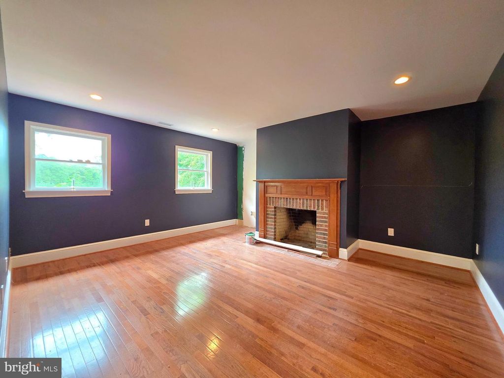 Image 101 of property listing at 11429 ASSATEAGUE RD, Berlin, MD 21811