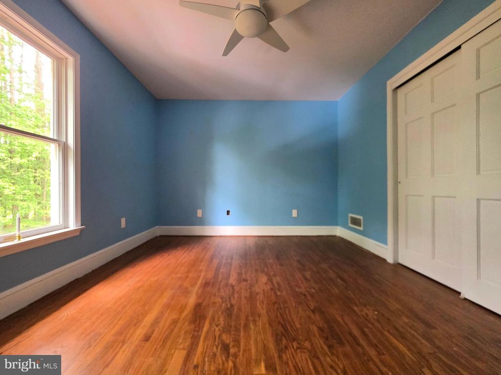 Image 117 of property listing at 11429 ASSATEAGUE RD, Berlin, MD 21811