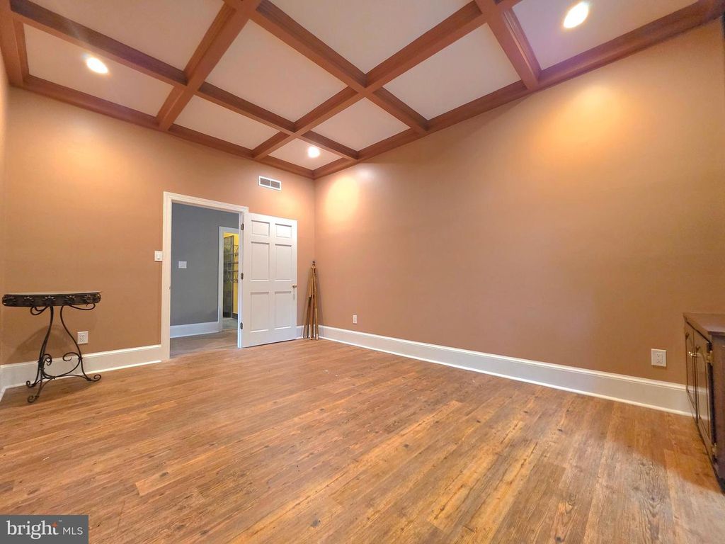 Image 125 of property listing at 11429 ASSATEAGUE RD, Berlin, MD 21811
