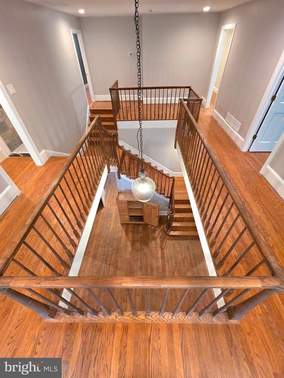 Image 20 of property listing at 11429 ASSATEAGUE RD, Berlin, MD 21811