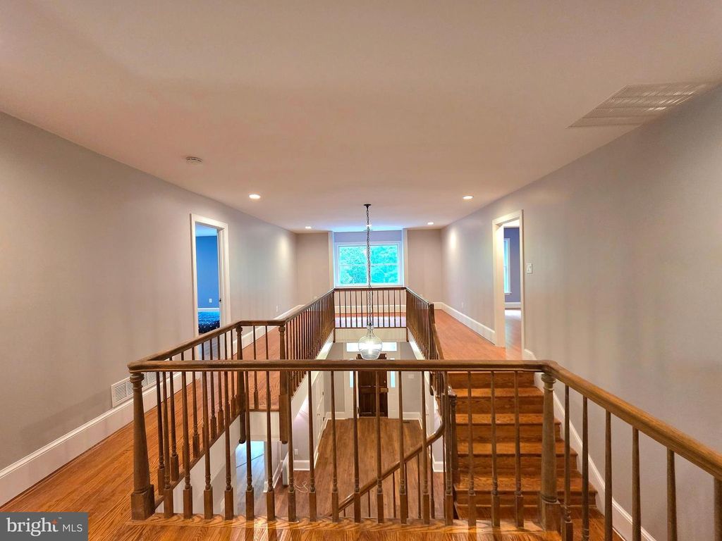 Image 22 of property listing at 11429 ASSATEAGUE RD, Berlin, MD 21811