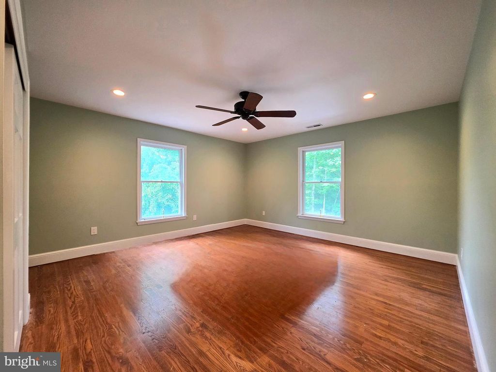 Image 30 of property listing at 11429 ASSATEAGUE RD, Berlin, MD 21811