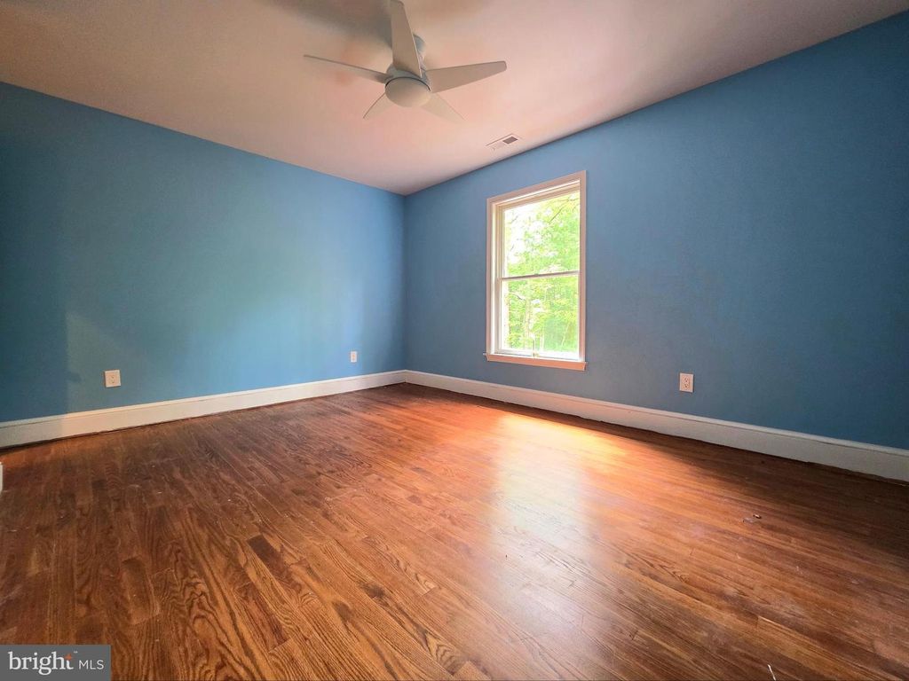 Image 43 of property listing at 11429 ASSATEAGUE RD, Berlin, MD 21811