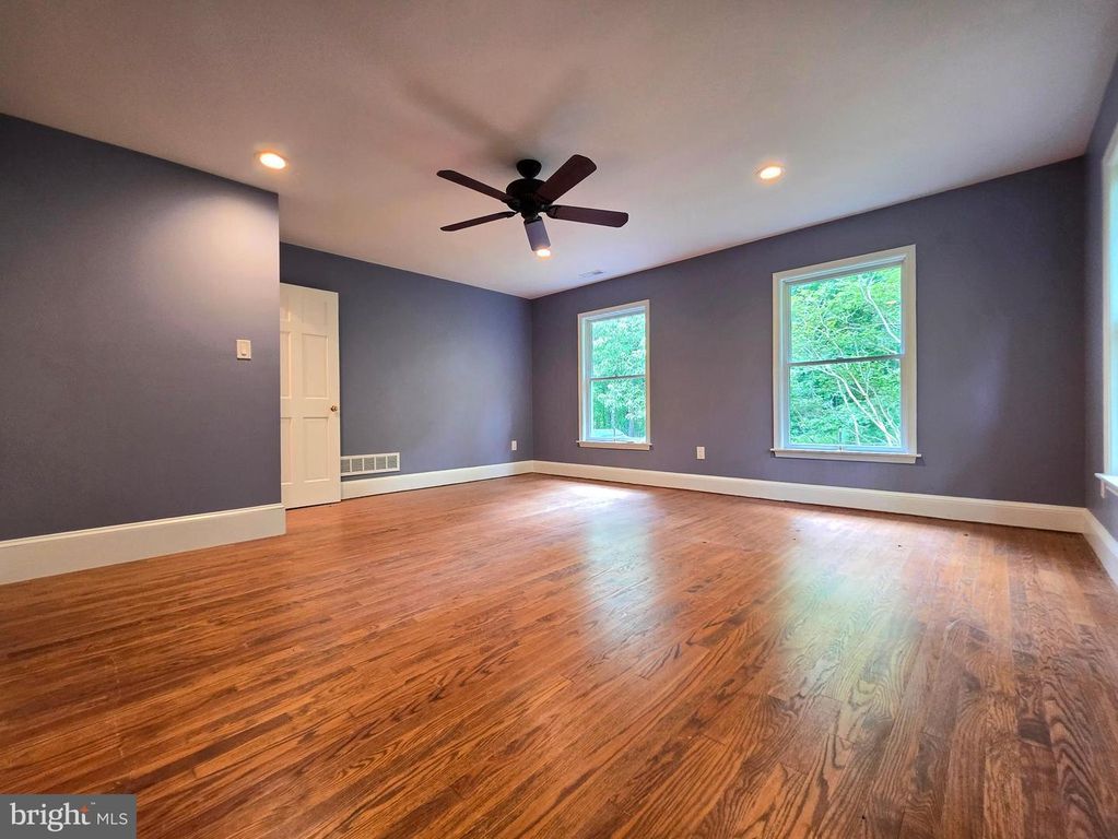 Image 78 of property listing at 11429 ASSATEAGUE RD, Berlin, MD 21811