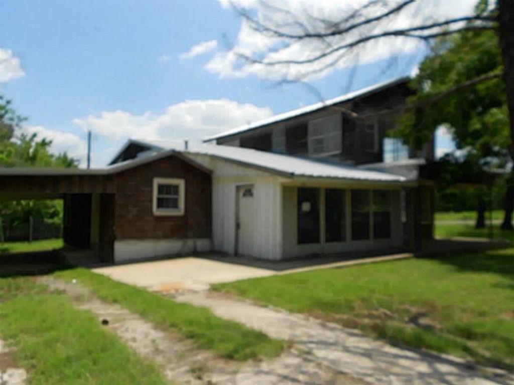 401 Vista Oaks, West Tawakoni, TX 75474