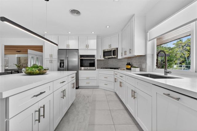 13060 Lerida St, Coral Gables, FL 33156