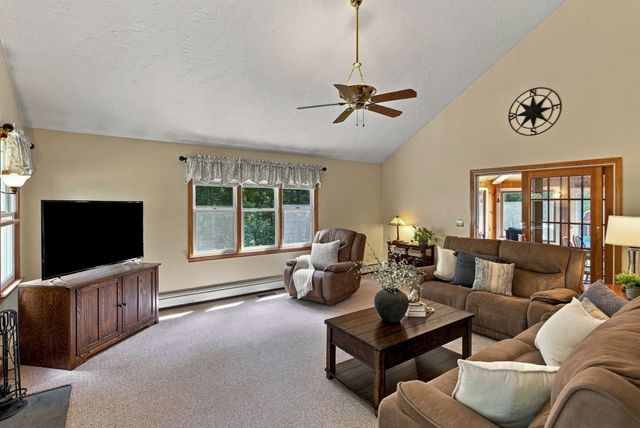 10 Danielle Drive, Grafton, MA 01519