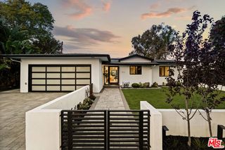 5931 Abernathy Drive, Los Angeles, CA 90045