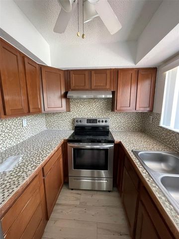 2580 Coral Springs Drive 2580, Coral Springs, FL 33065
