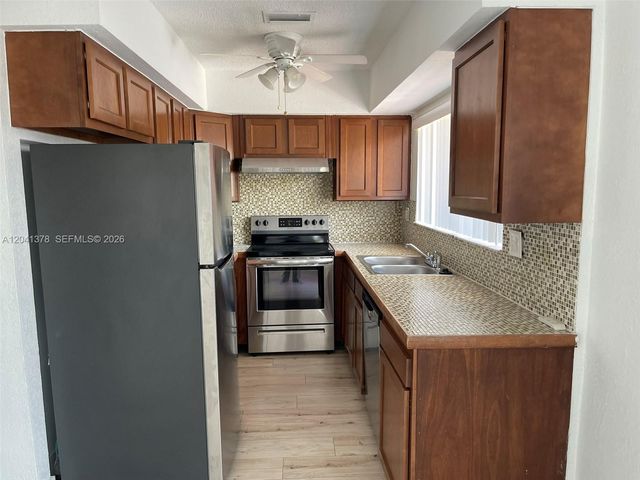 2580 Coral Springs Drive 2580, Coral Springs, FL 33065