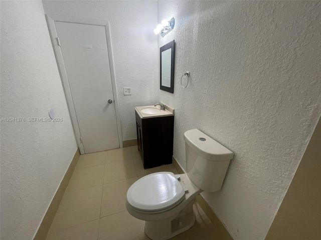 2580 Coral Springs Drive 2580, Coral Springs, FL 33065