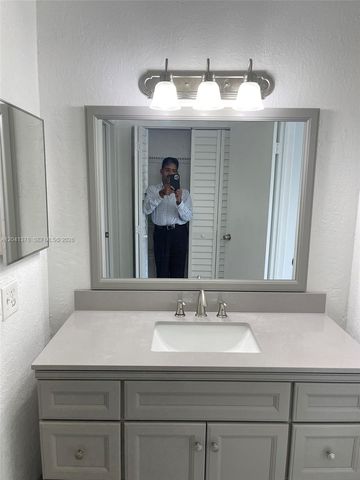 2580 Coral Springs Drive 2580, Coral Springs, FL 33065
