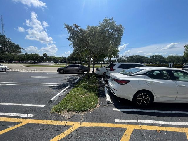 2580 Coral Springs Drive 2580, Coral Springs, FL 33065