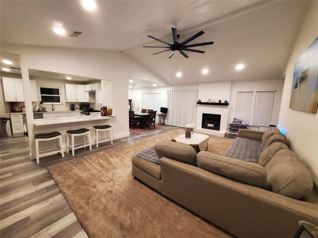 11702 Tanglebriar TRL, Austin, TX 78750
