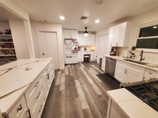 11702 Tanglebriar TRL, Austin, TX 78750