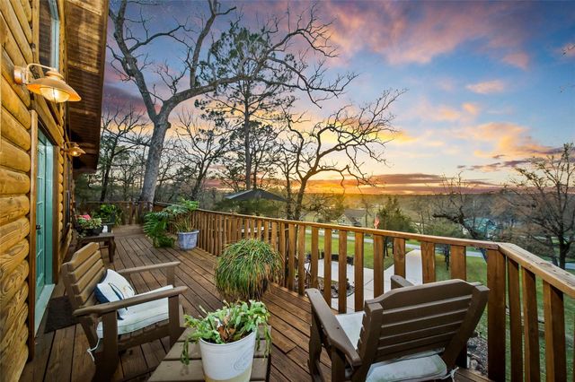 20 Hillsborough Drive, Huntsville, TX 77340