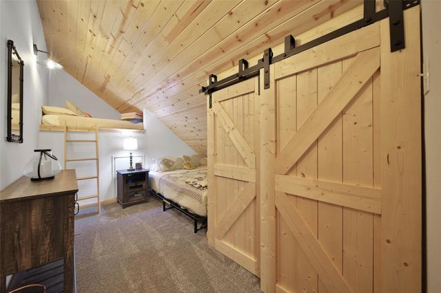 20 Hillsborough Drive, Huntsville, TX 77340