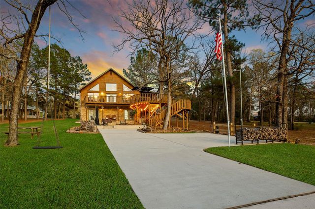 20 Hillsborough Drive, Huntsville, TX 77340