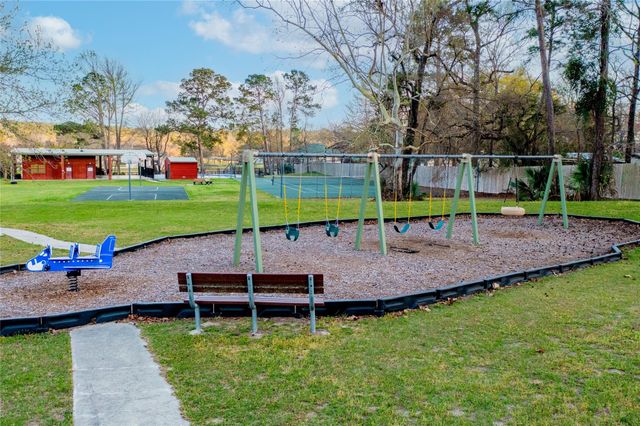 20 Hillsborough Drive, Huntsville, TX 77340