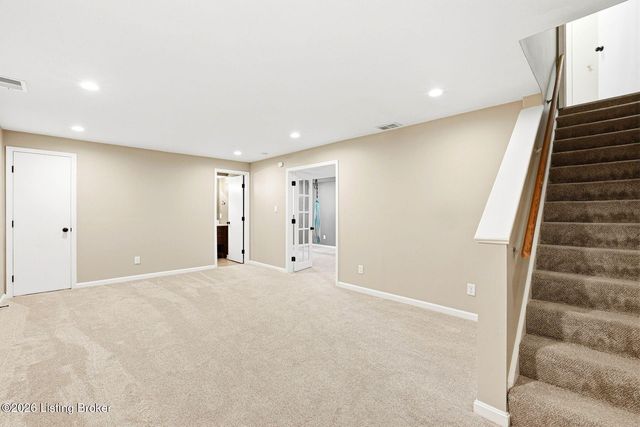 4013 Willowview Blvd, Louisville, KY 40299