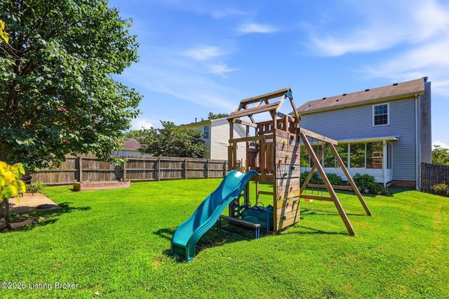 4013 Willowview Blvd, Louisville, KY 40299