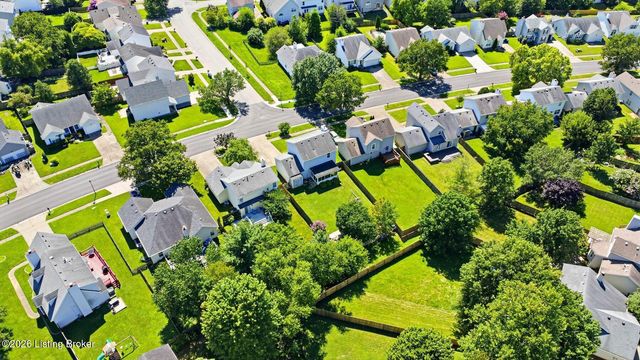 4013 Willowview Blvd, Louisville, KY 40299