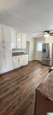 33 PINE CIRCLE, Oneonta, AL 35121