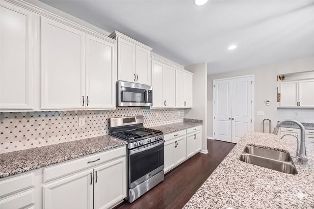 2687 Suffolk Place, Fort Mill, SC 29715