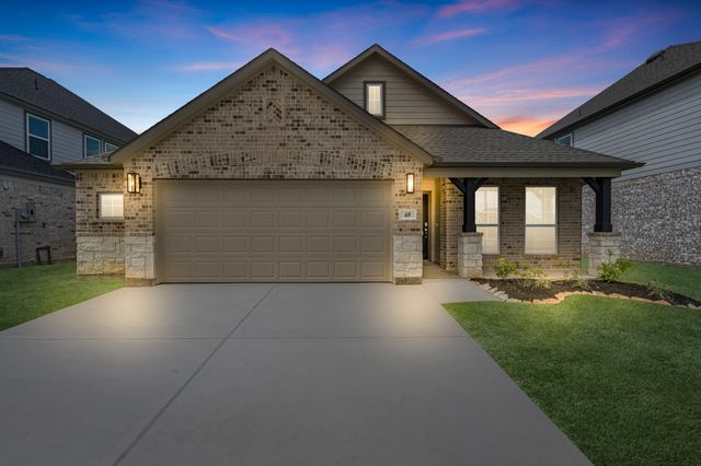69 Shining Point Drive, Waller, TX 77484
