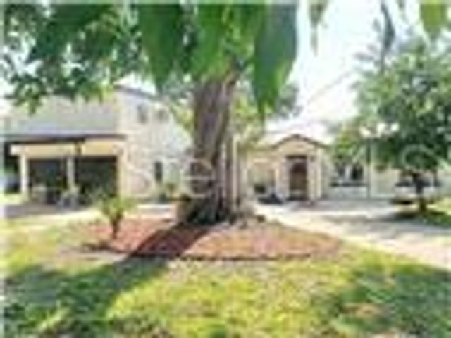 912 LAKE JESSIE DRIVE B, Winter Haven, FL 33881