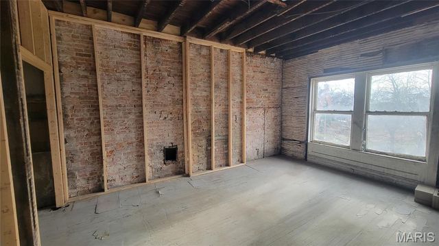 4253 Westminster Place, St Louis, MO 63108