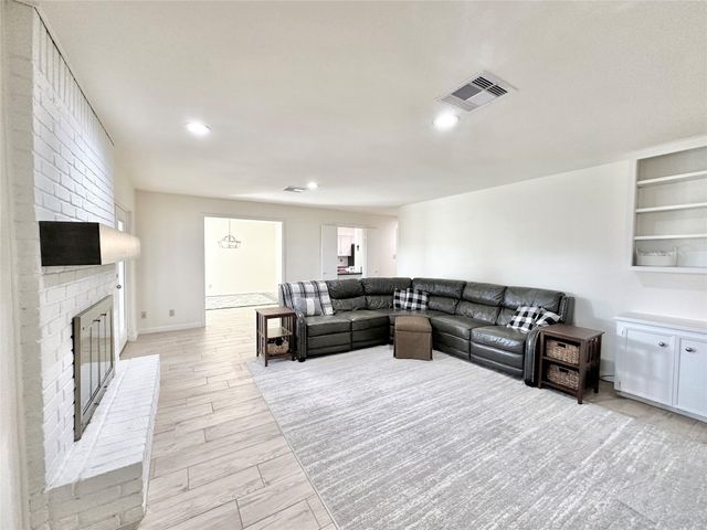 14403 Muirfield Lane, Houston, TX 77095