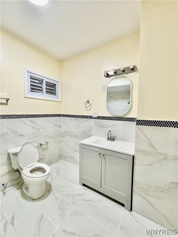 486 Leroy Avenue, Buffalo, NY 14215