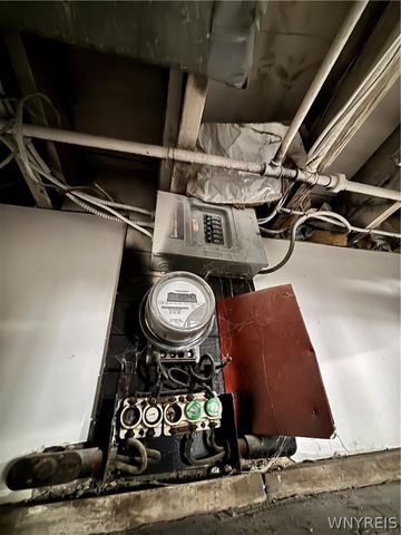 486 Leroy Avenue, Buffalo, NY 14215