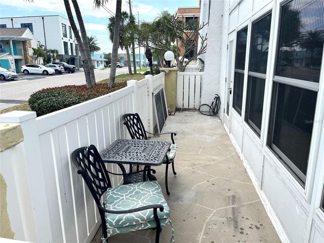 661 POINSETTIA AVENUE 109, Clearwater Beach, FL 33767