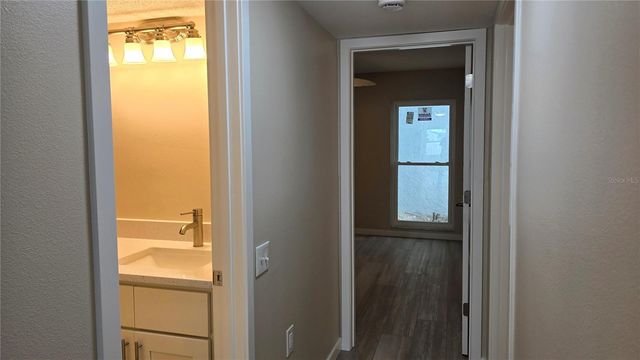 661 POINSETTIA AVENUE 109, Clearwater Beach, FL 33767