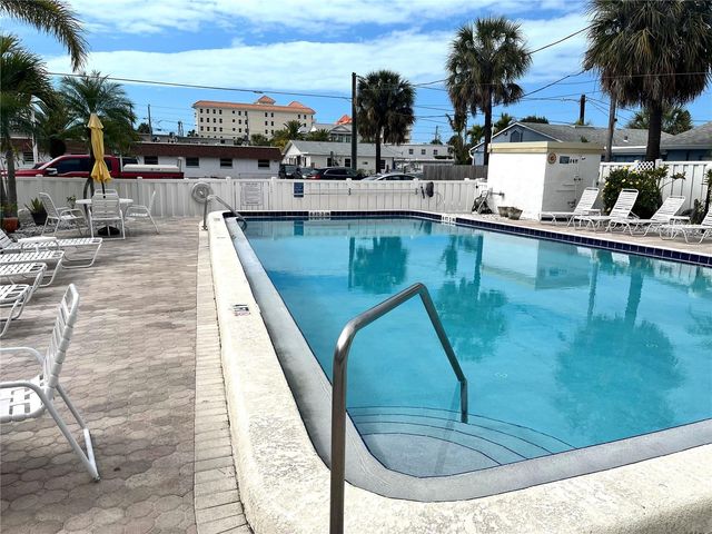 661 POINSETTIA AVENUE 109, Clearwater Beach, FL 33767