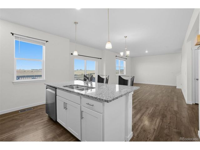 2417 Mountain Sky Dr, Fort Lupton, CO 80621