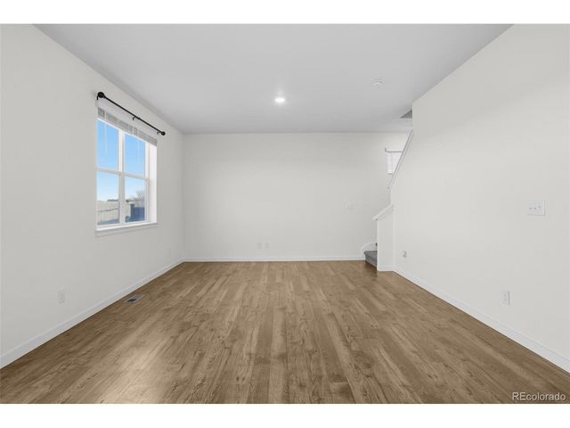 2417 Mountain Sky Dr, Fort Lupton, CO 80621