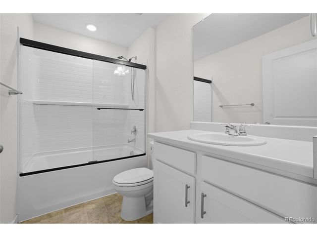 2417 Mountain Sky Dr, Fort Lupton, CO 80621