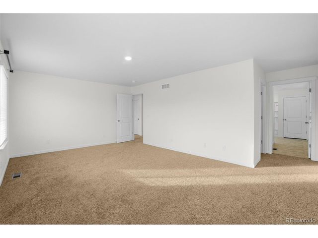 2417 Mountain Sky Dr, Fort Lupton, CO 80621