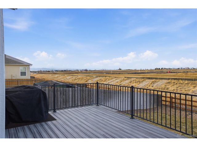 2417 Mountain Sky Dr, Fort Lupton, CO 80621