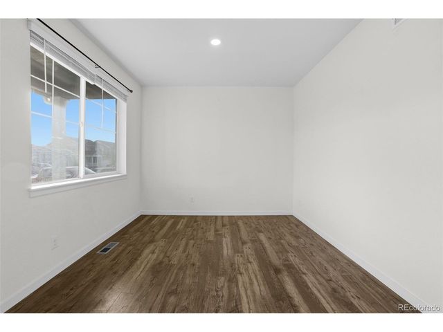 2417 Mountain Sky Dr, Fort Lupton, CO 80621